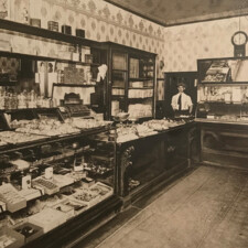 Picture 11 - The Brampton Bakery (Queen Street Bakery) circa 1905. Image provided by Lynne Golding
